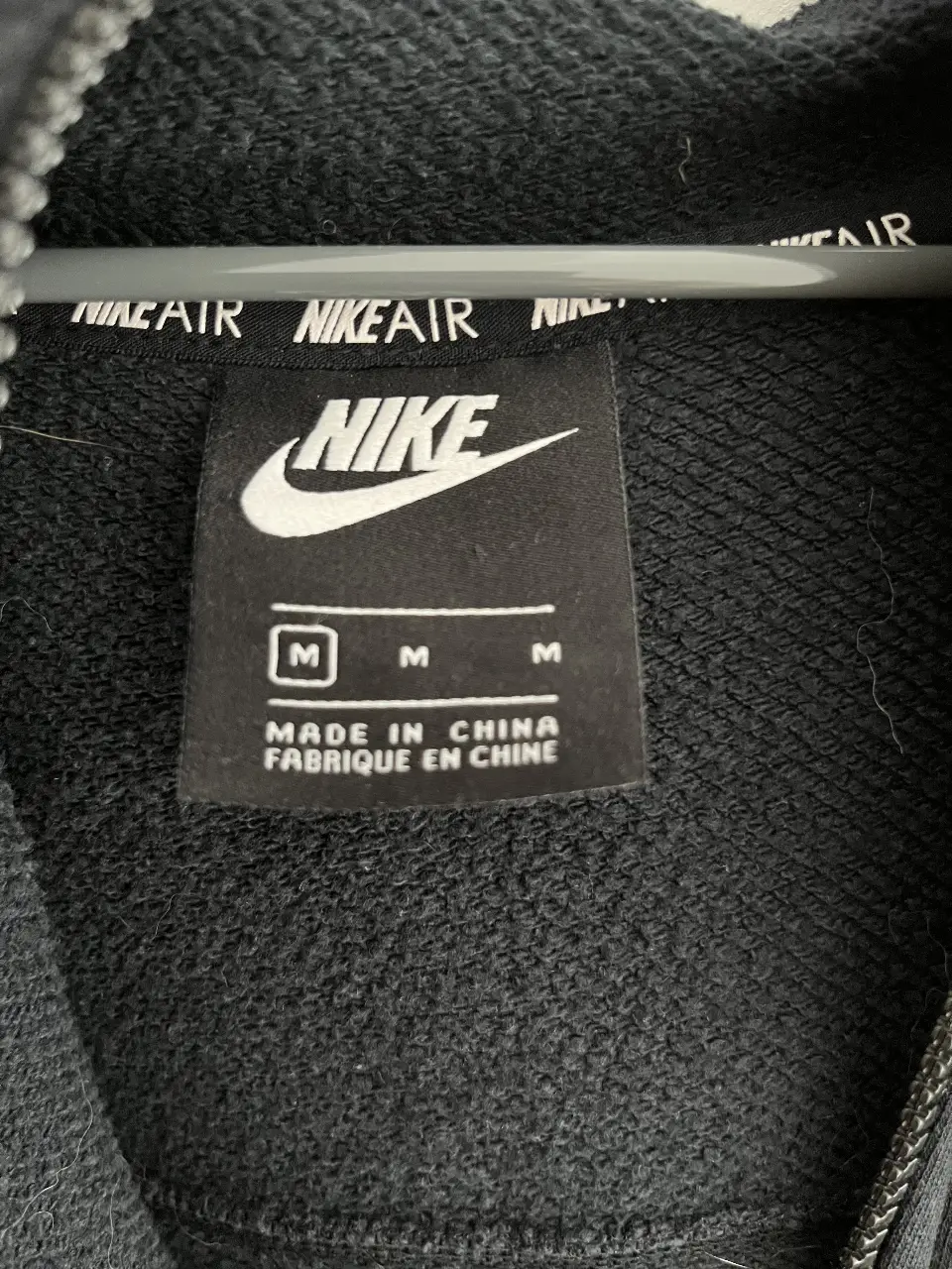Buzo Nike - Vista 3