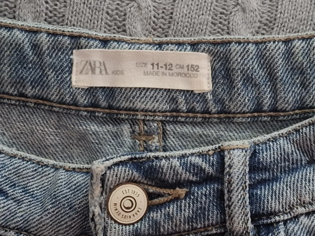 Pollera corta Zara - Vista 3