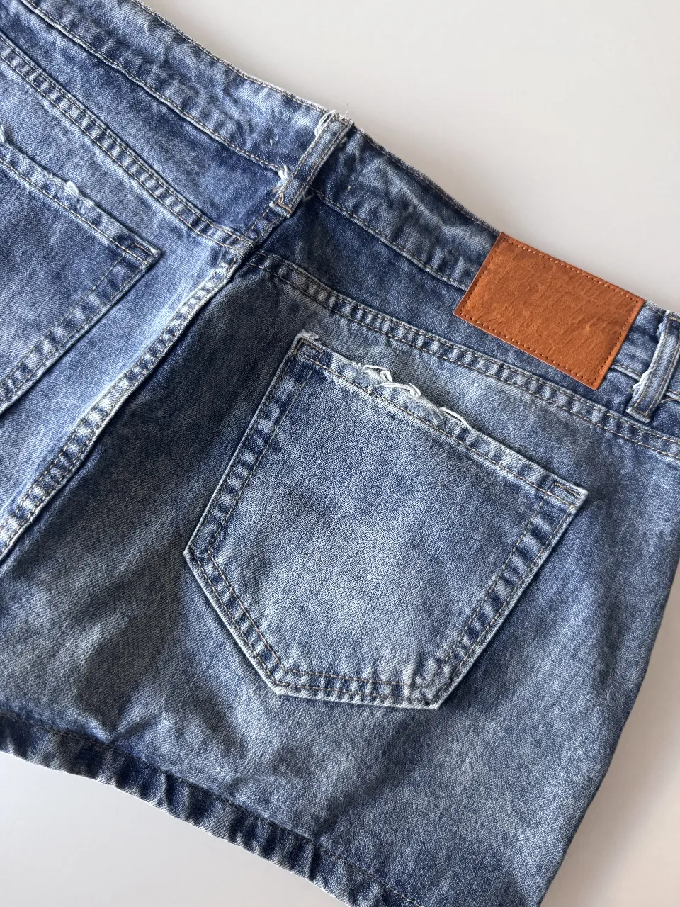 Pollera PSYCHIC - Vista 4