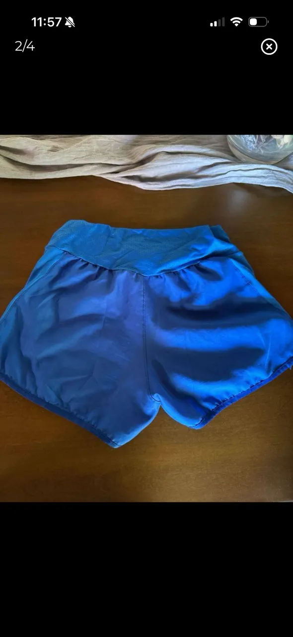 Ropa deportiva A ≠ - Vista 2