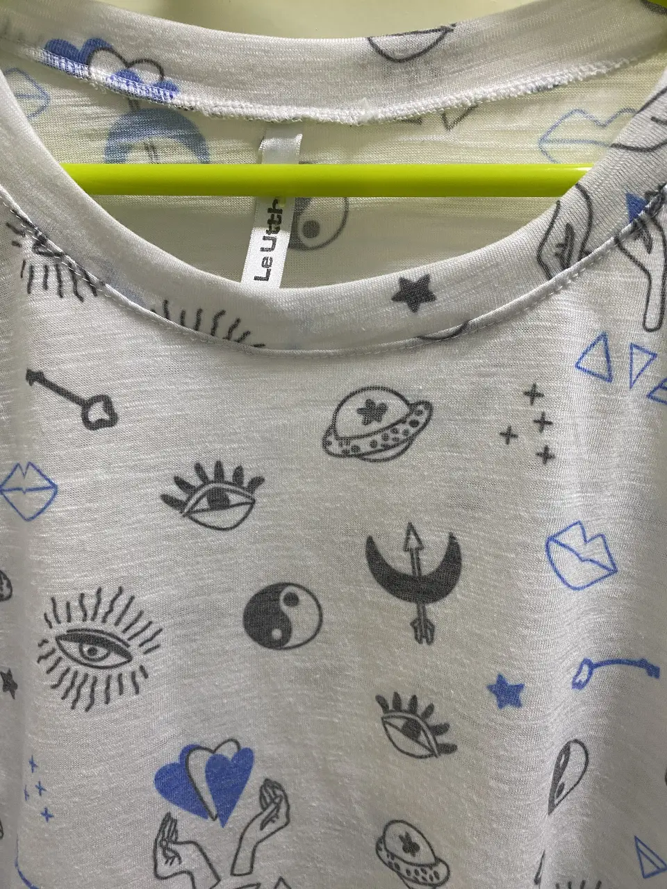 Remera Le Utthe - Vista 3