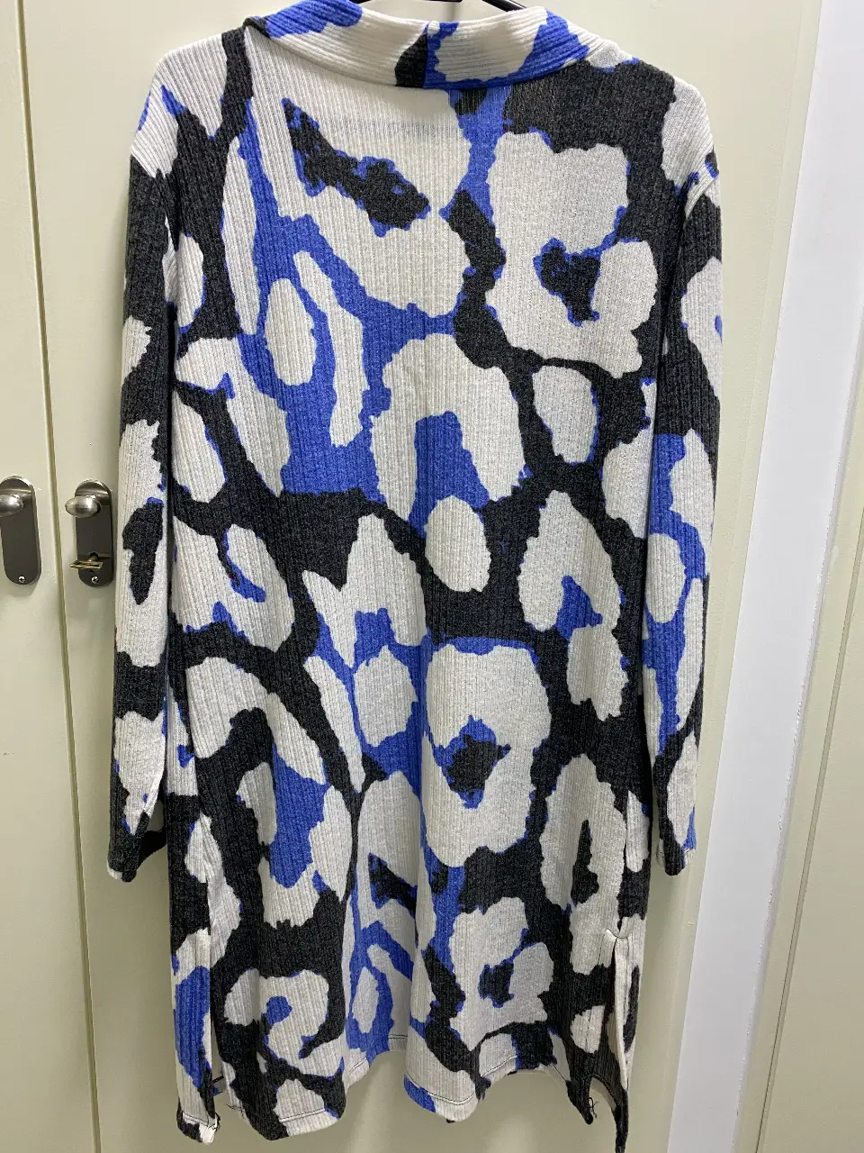 Cardigan Sin marca - Vista 5