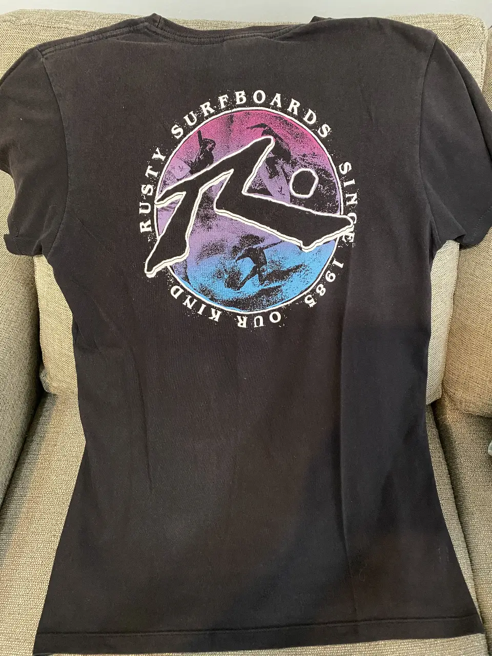 Remera Rusty - Vista 3
