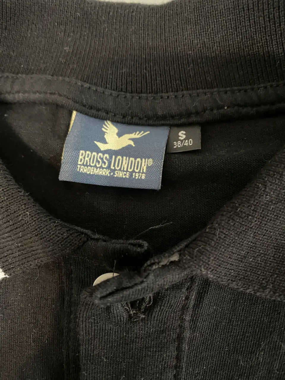 Remera Bross - Vista 2