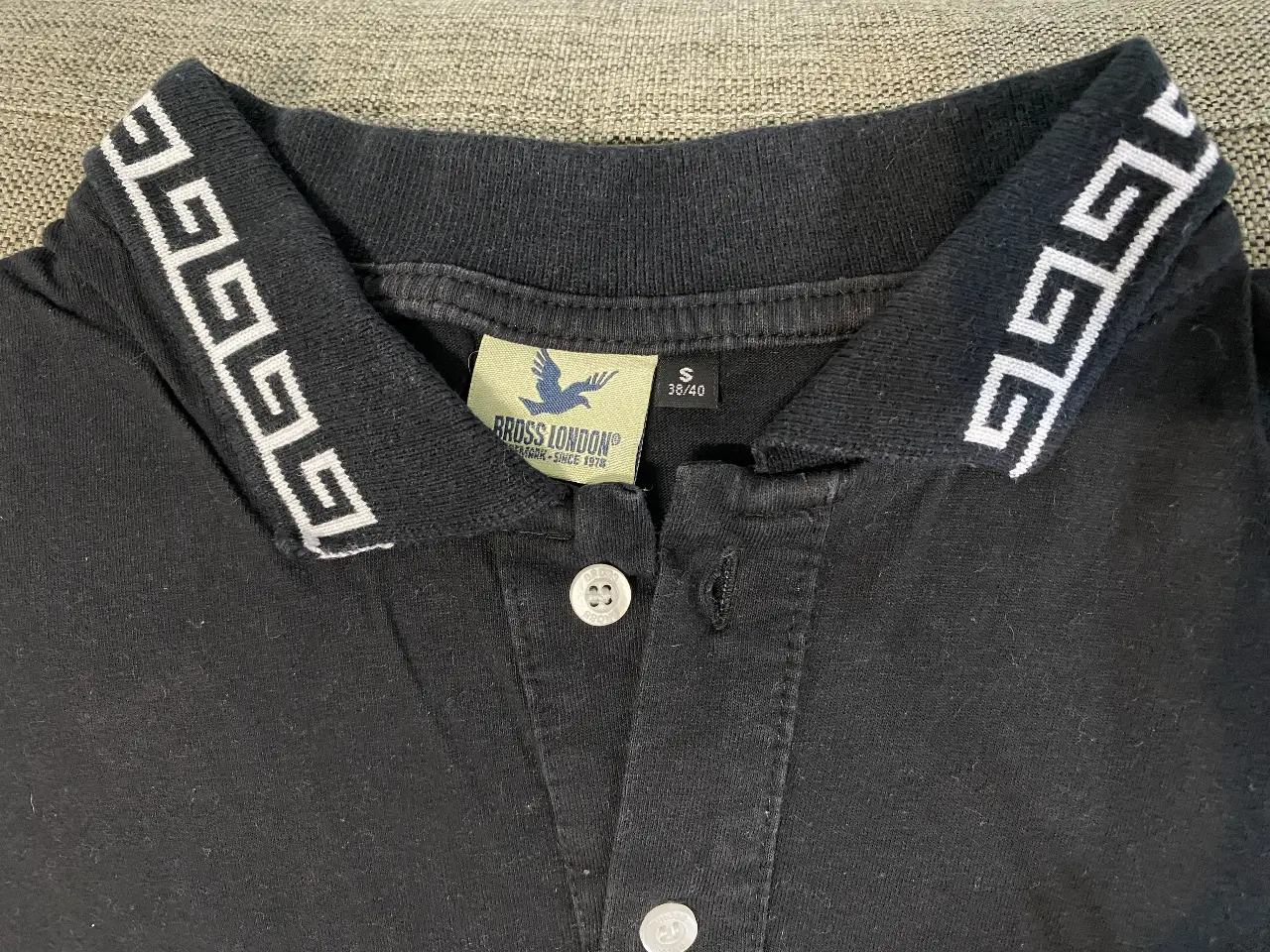 Remera Bross - Vista 2