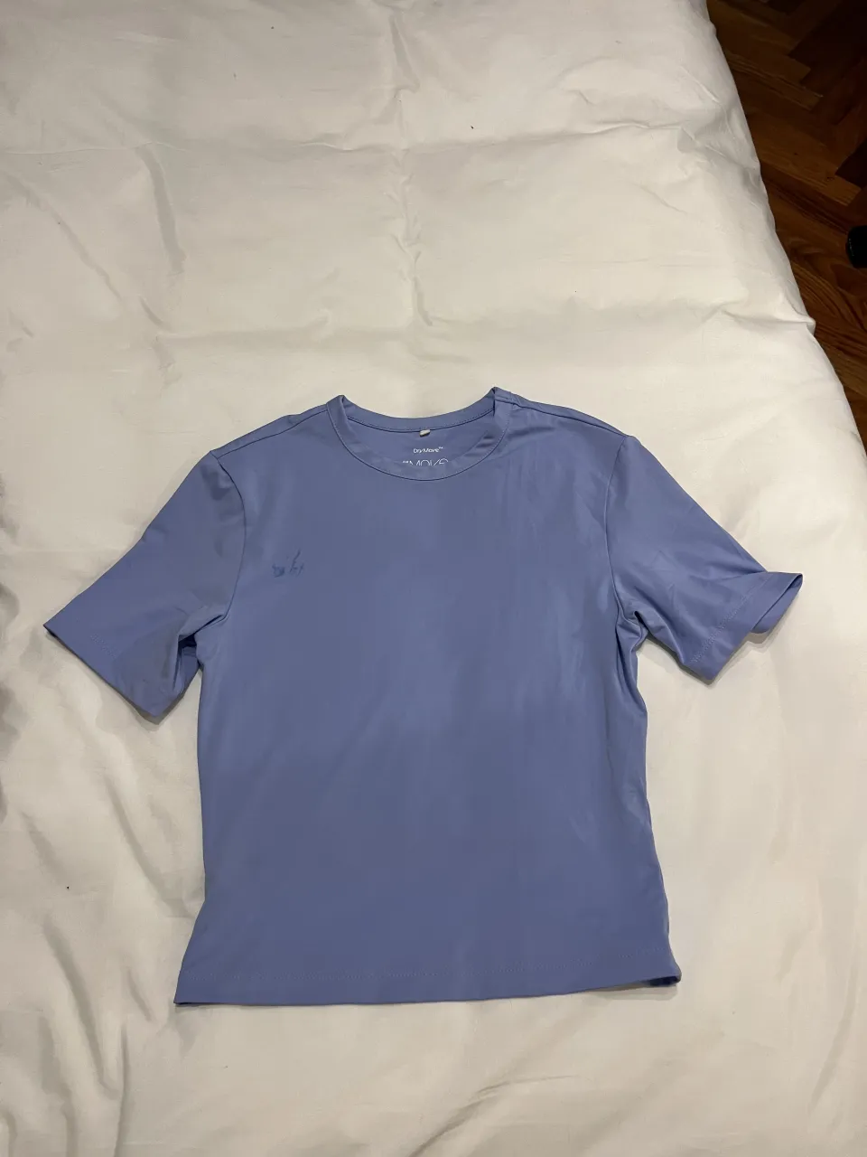 Remera H&M - Vista 2