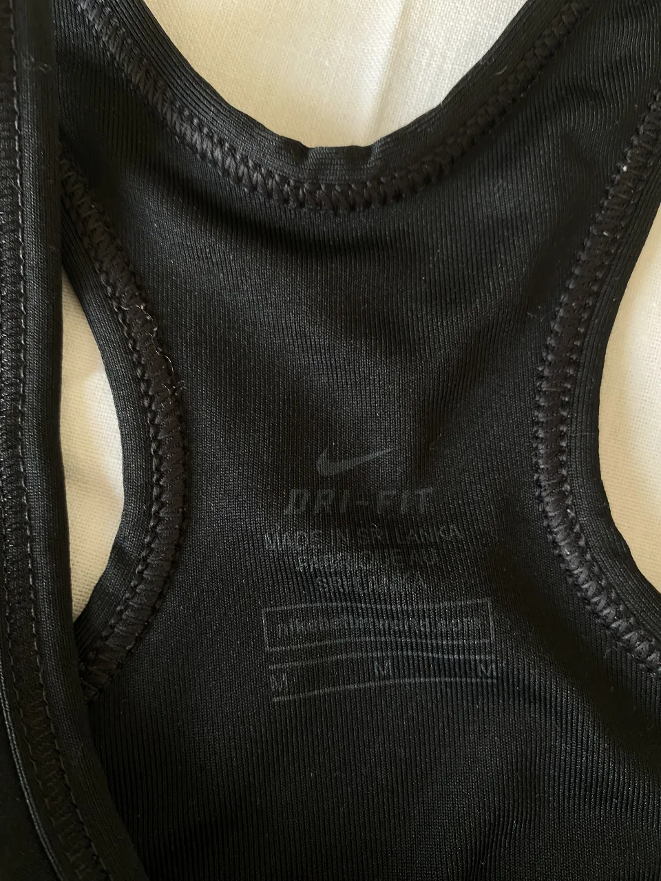 Corpiño deportivo Nike - Vista 3