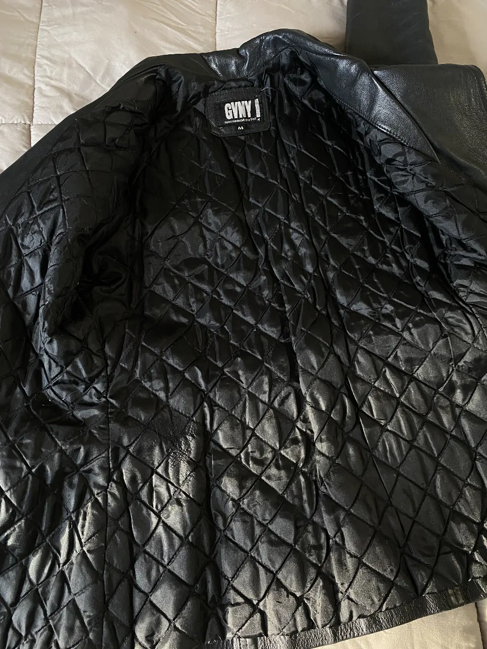 Campera Gvny - Vista 6