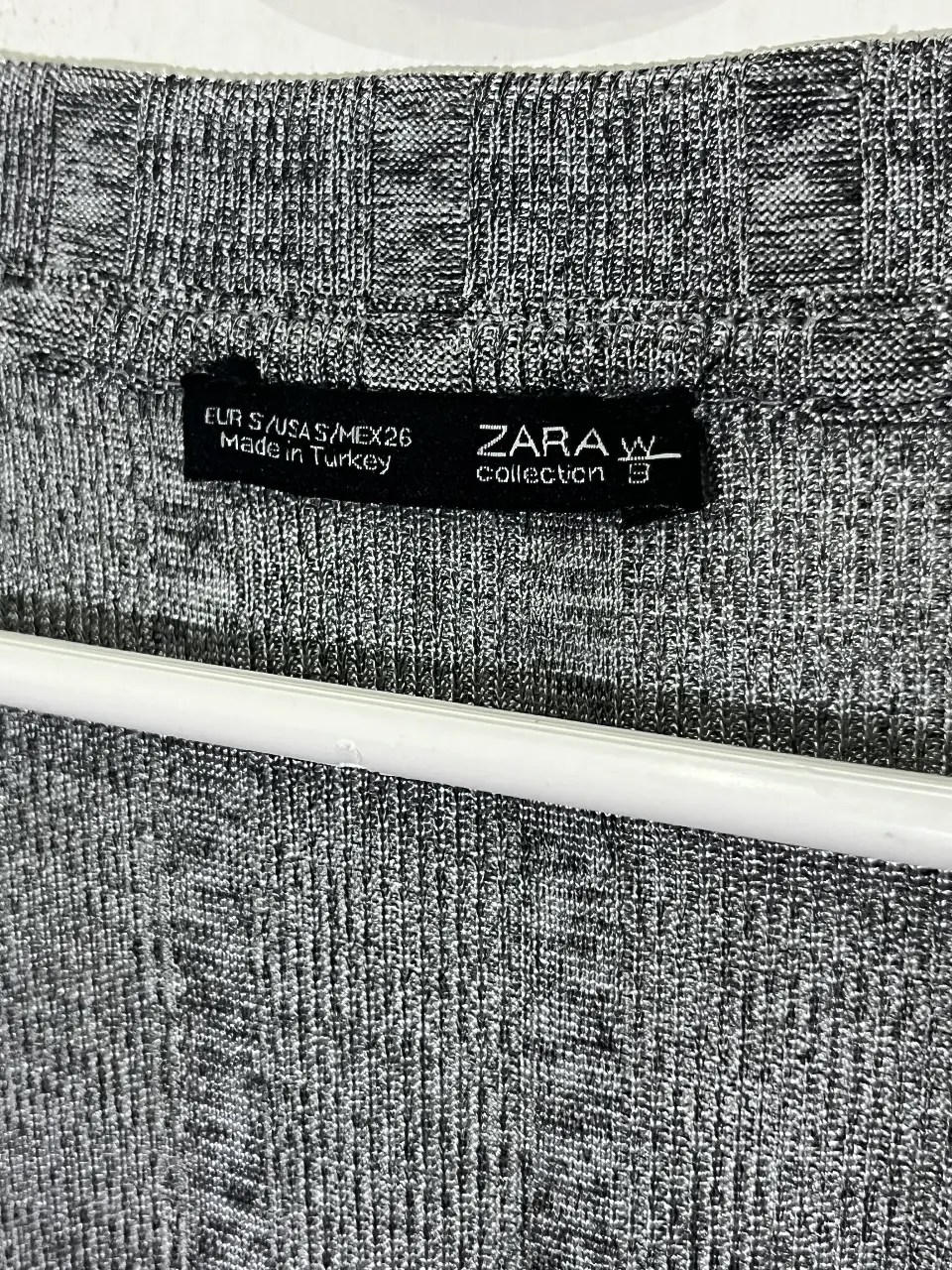 Remera Zara - Vista 2