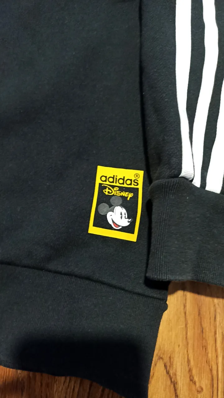 Buzo adidas - Vista 3