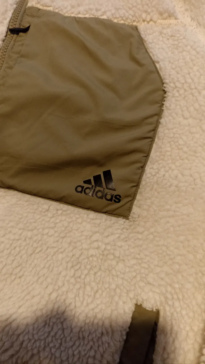 Campera adidas - Vista 2