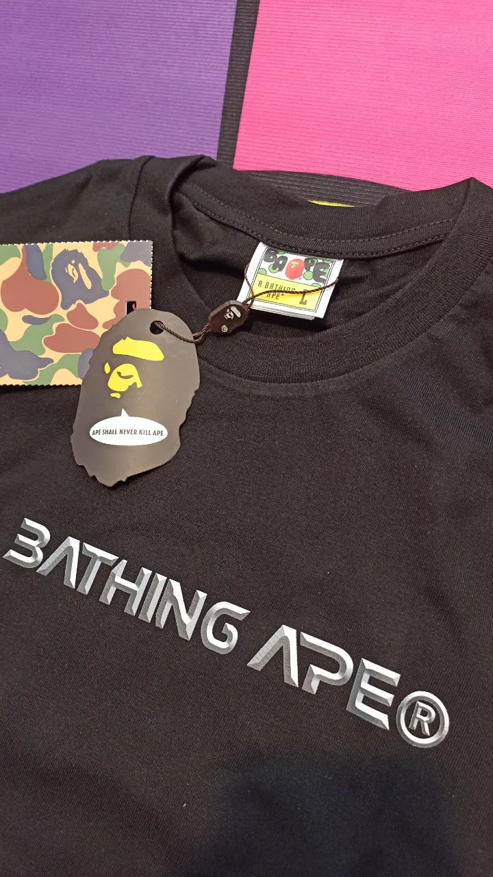 Remera A Bathing Ape (BAPE) - Vista 2