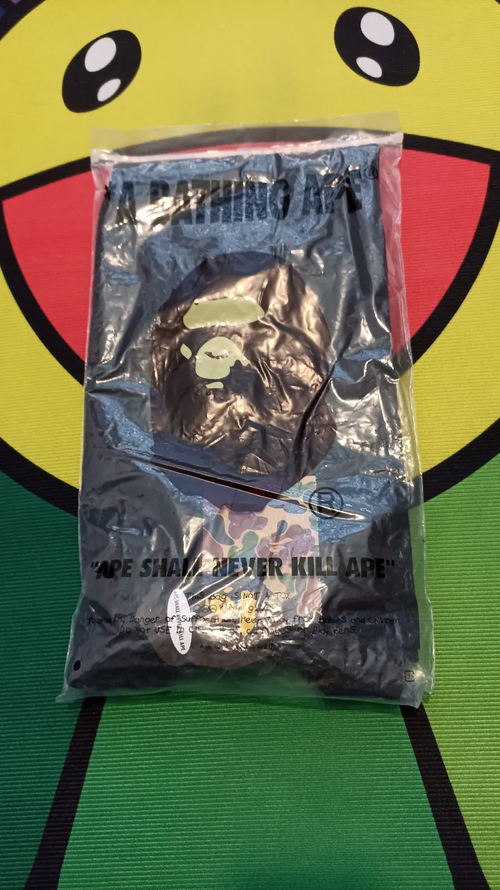 Remera A Bathing Ape (BAPE) - Vista 4