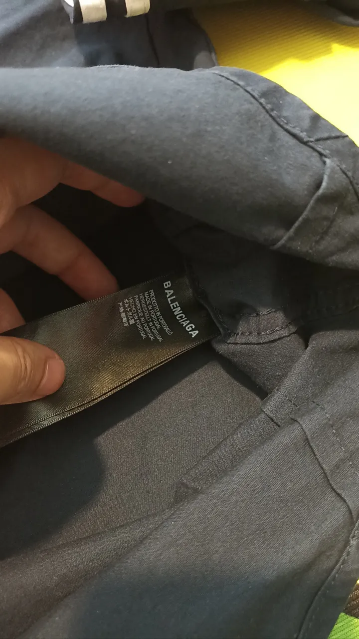 Camisa Balenciaga - Vista 4