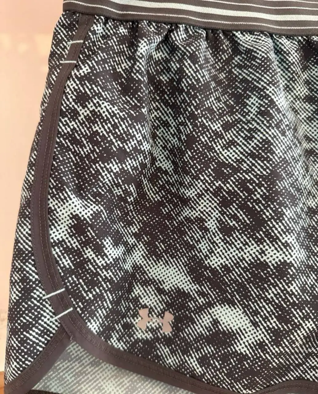 Short Under Armour - Vista 2