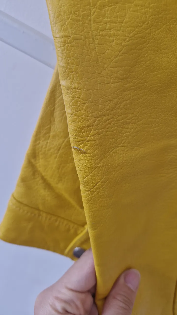 Campera bomber Otras marcas - Vista 3