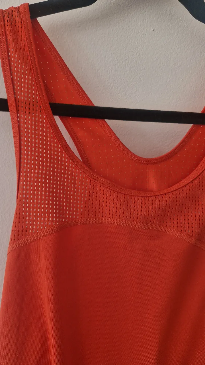 Musculosa Nike - Vista 3