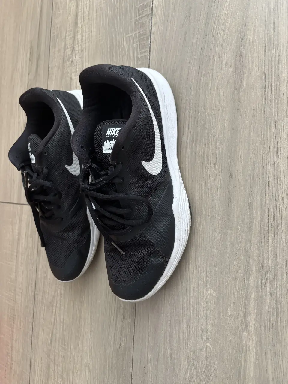 Zapatillas Nike - Vista 2