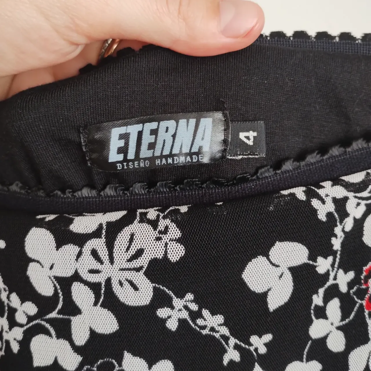 Pollera Eterna - Vista 2
