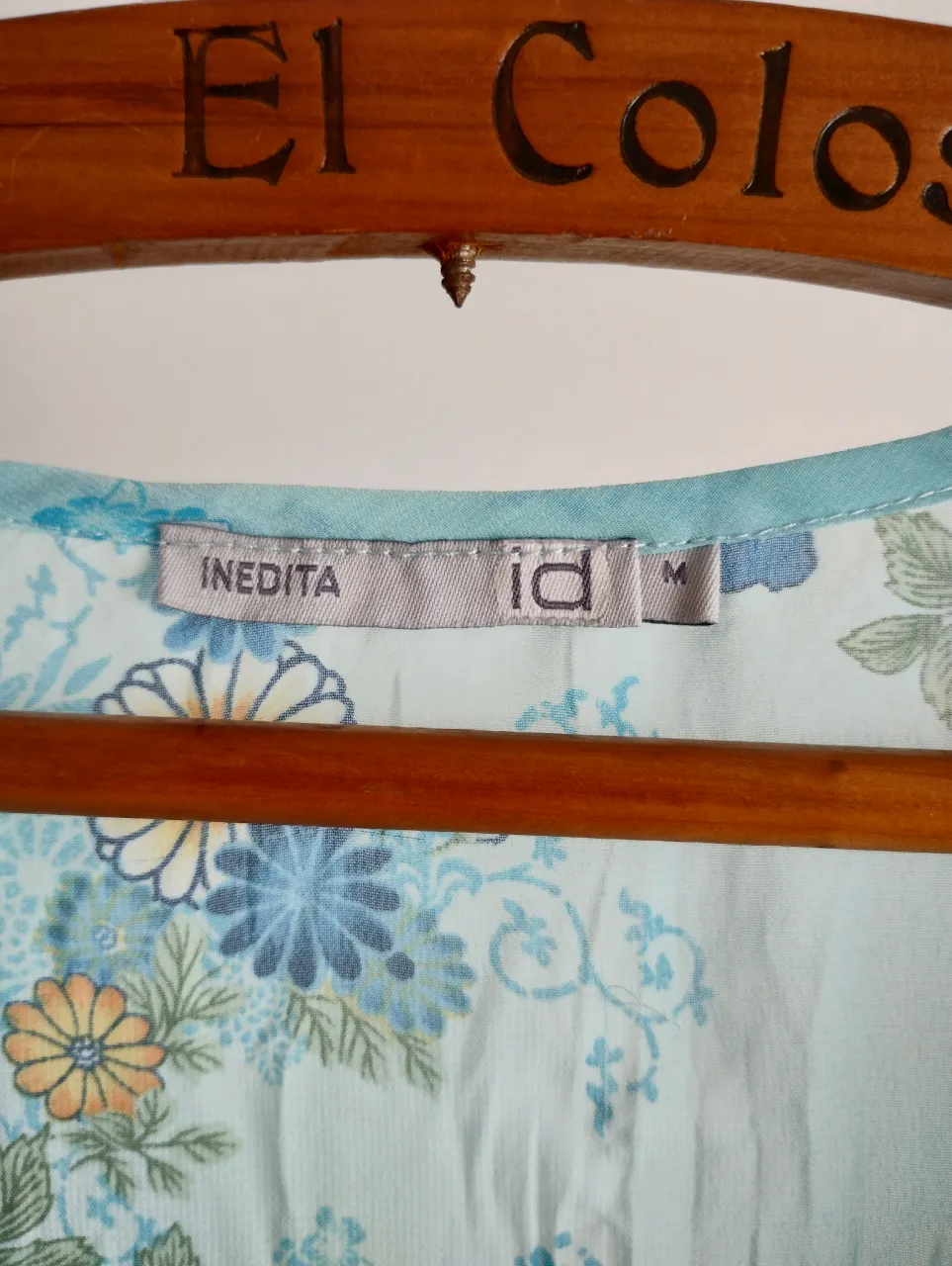 Blusa Inedita - Vista 2