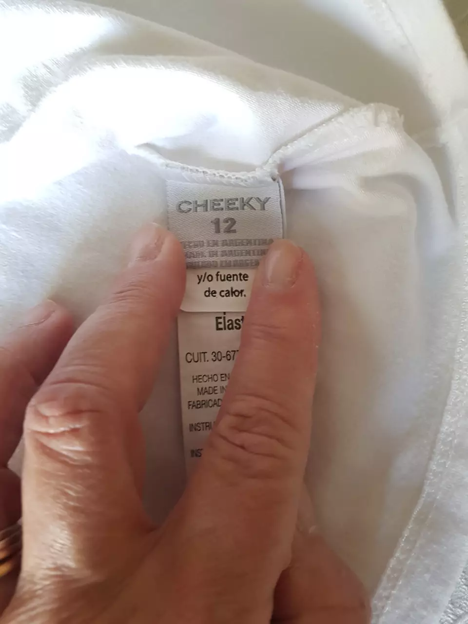 Remera CHEEKY - Vista 3