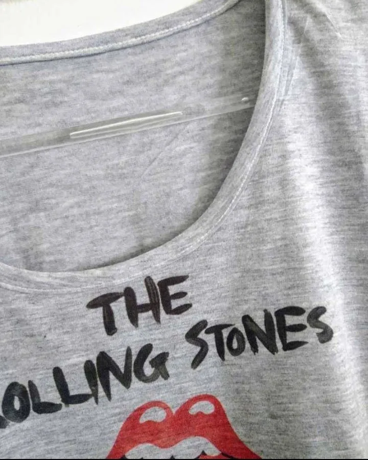 Remera Diseño independiente - Vista 2