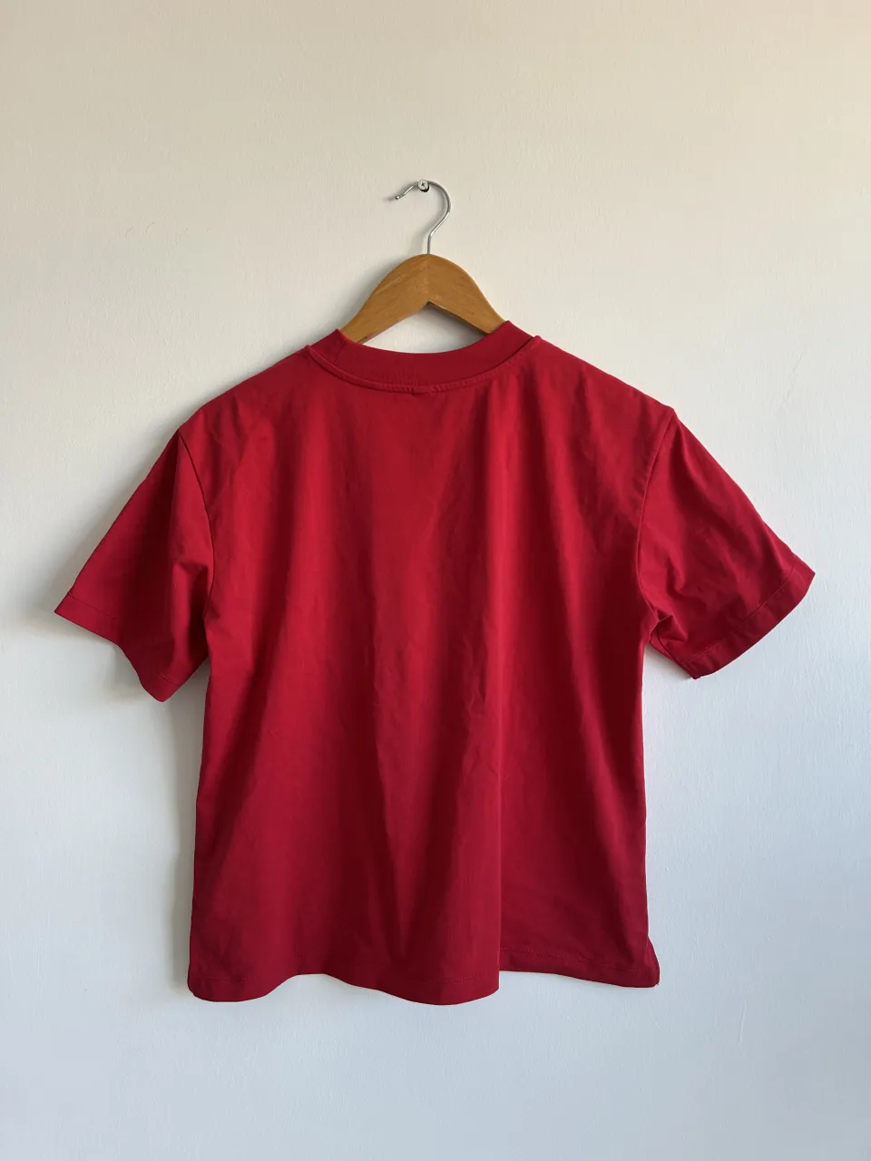 Remera Uniqlo - Vista 3