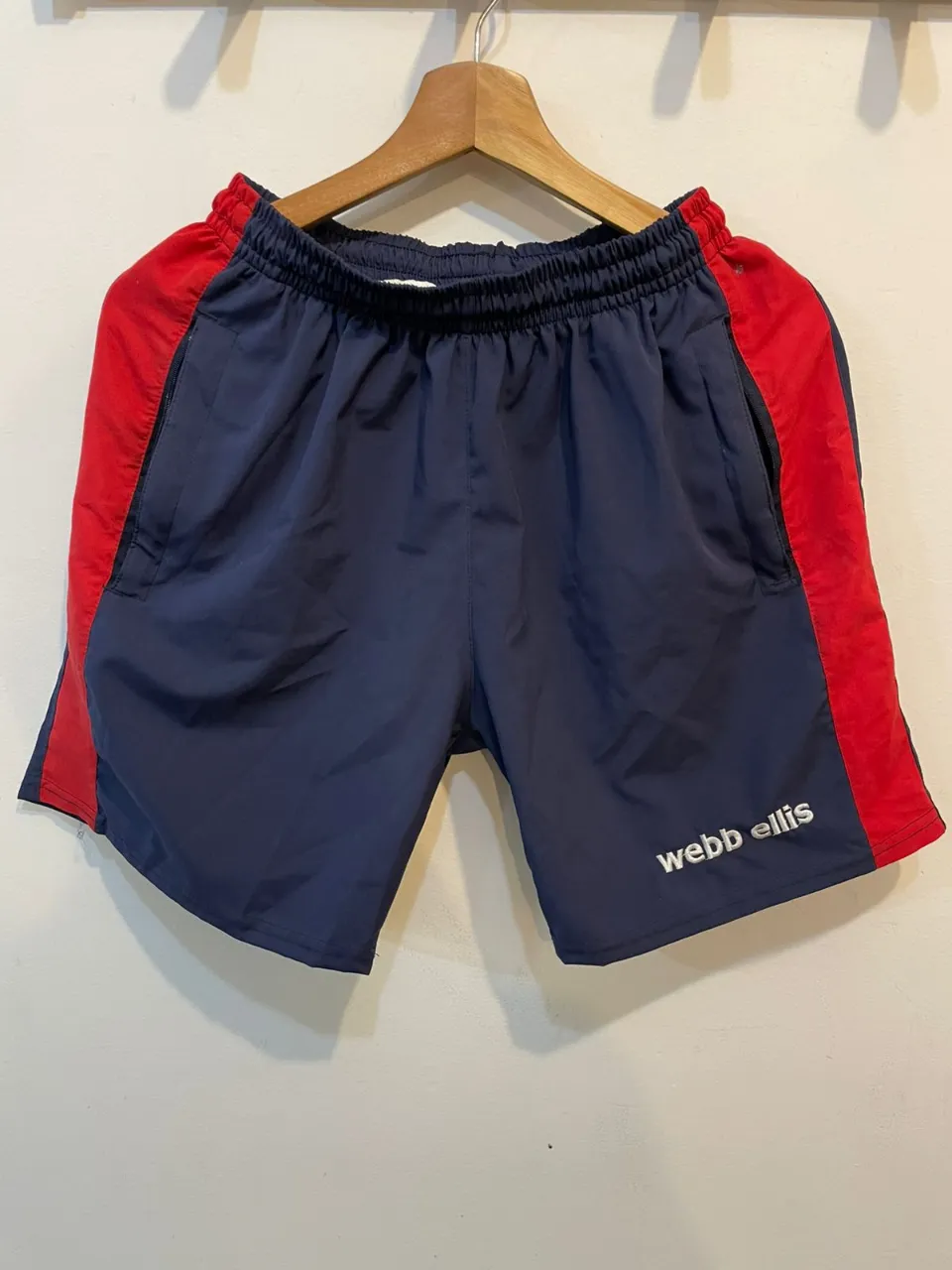 Shorts deportivo NUEVO
Marca webb ellis - Talle M