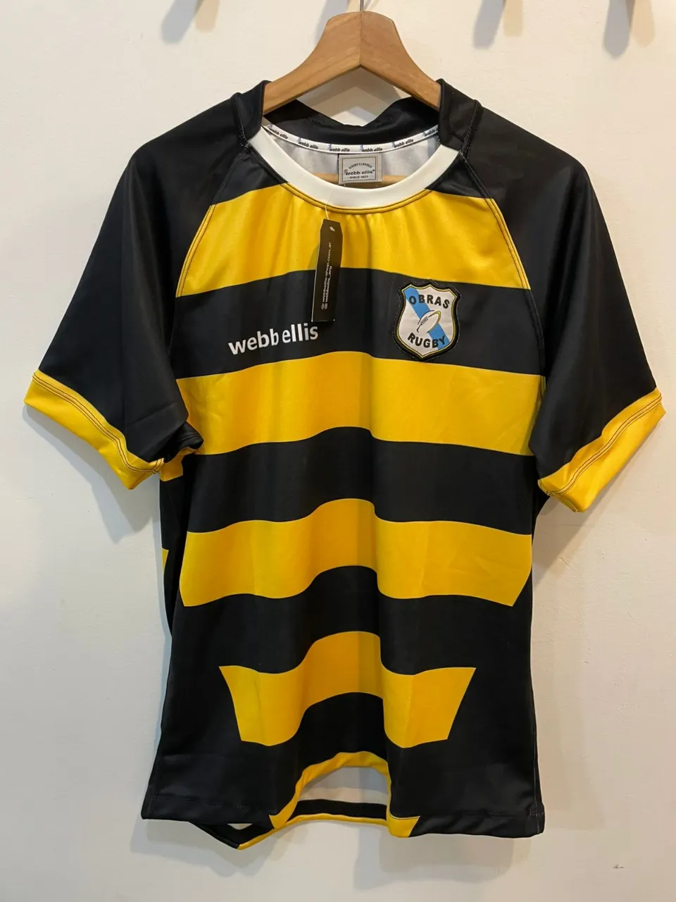 Remera de rugby NUEVA con etiqueta, club Obras
Marca Webb Ellis - talle XL