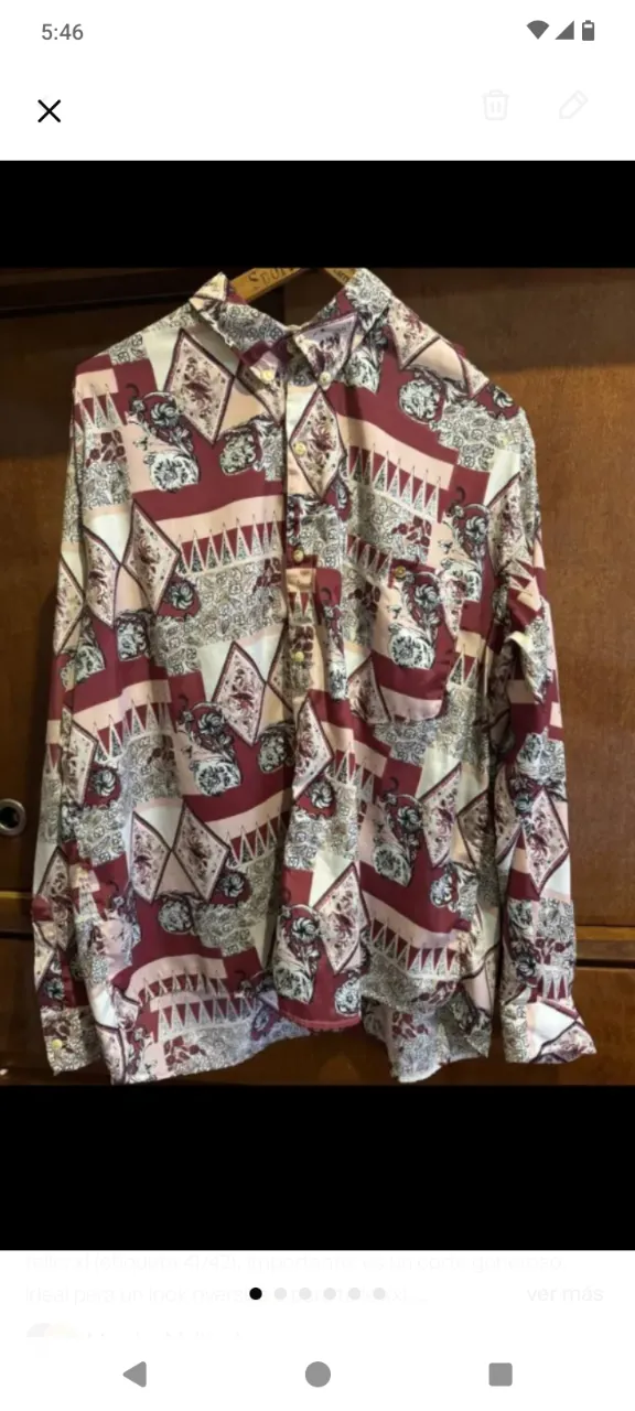 camisa vintage "dino conti vestire" | estilo barroco/versace - talle xl
​estado: excelente (casi impecable, sin detalles).
​talle: xl (etiqueta 41/42). importante: es un corte generoso, ideal para un look oversize o para talle xxl.
​patrón: diseño espectacular y complejo que combina el estilo barroco/maximalista
​medidas: 55cm de hombro a hombro, 66cm axila a axila, 70cm largo frontal, 77cm largo trasero