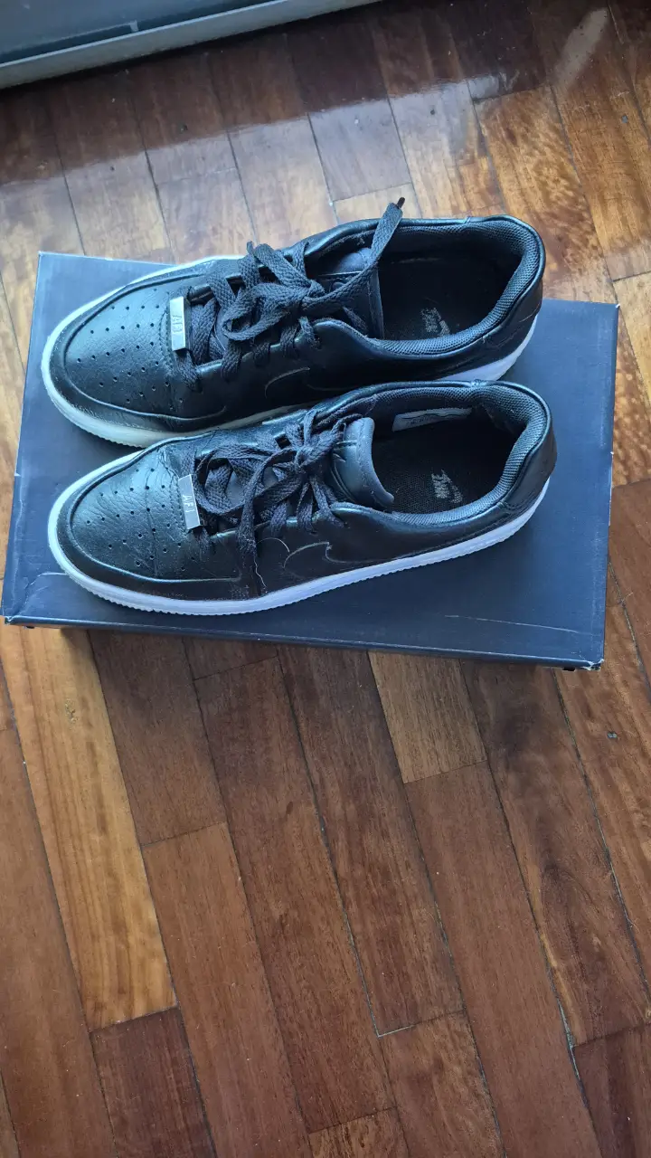 Zapatillas Nike - Vista 2