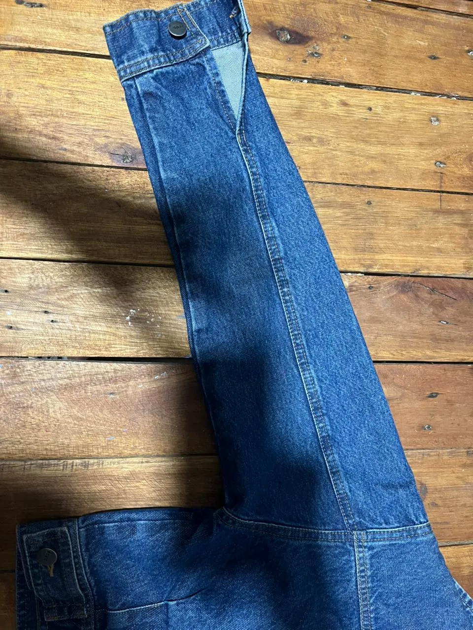 Campera Daze - Vista 3