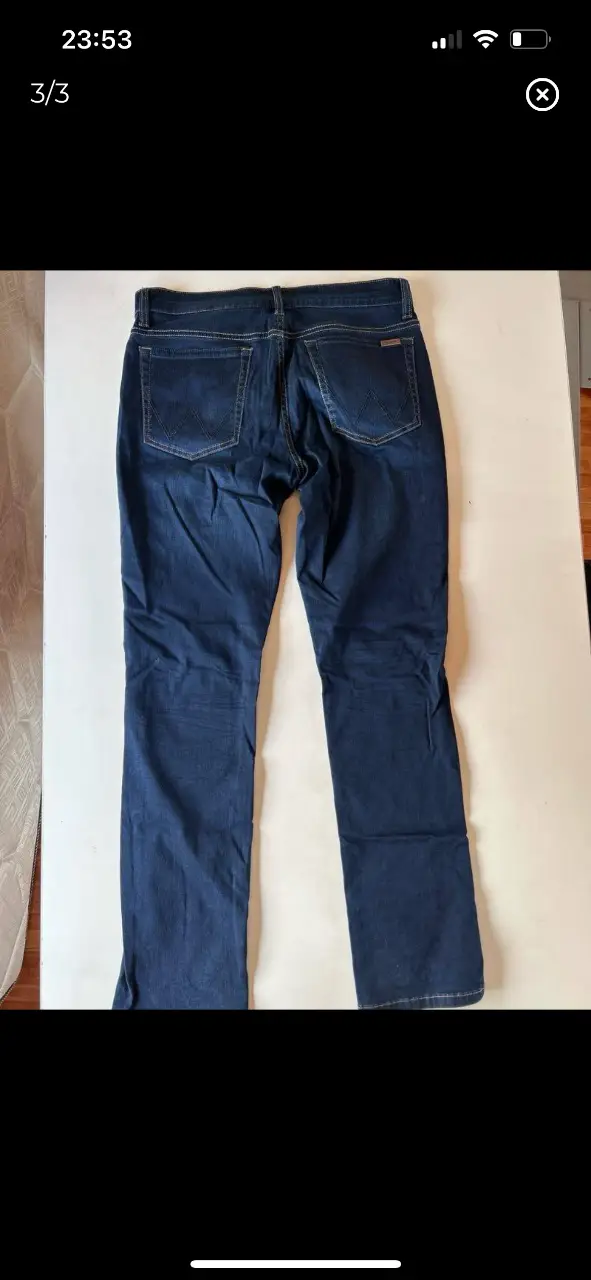 Jean Wrangler - Vista 3