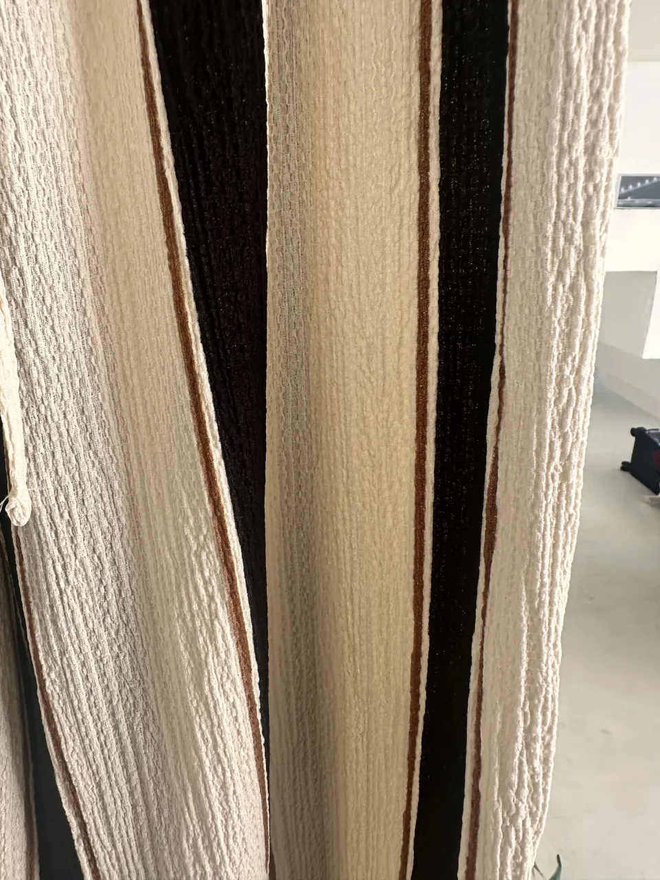 Pantalón H&M - Vista 2