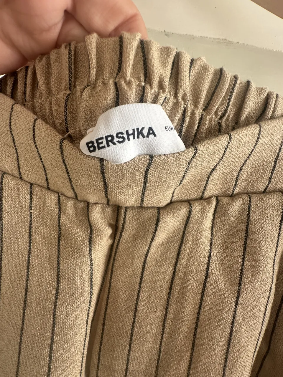 Pantalón Bershka - Vista 3