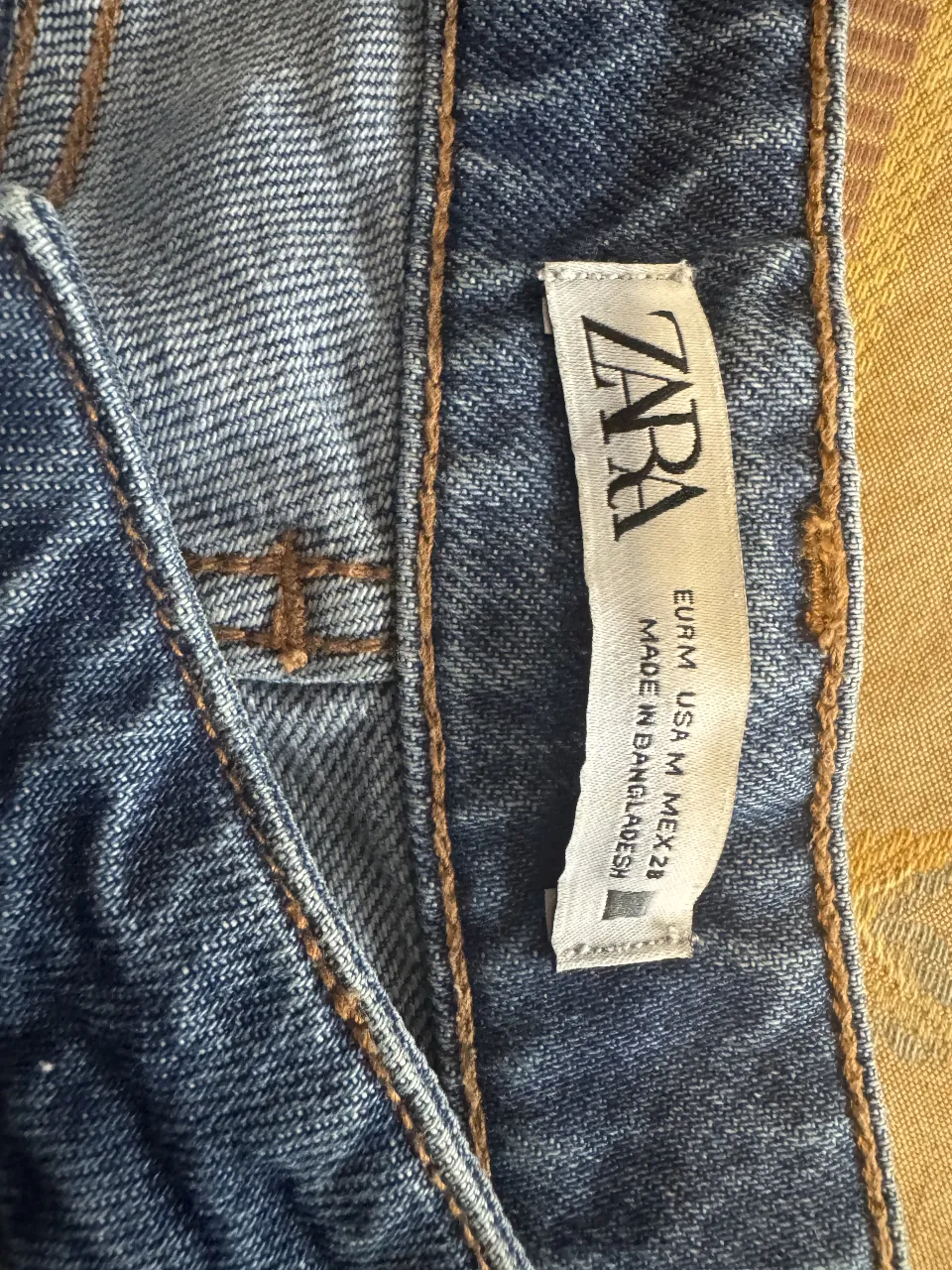 Short Zara - Vista 3