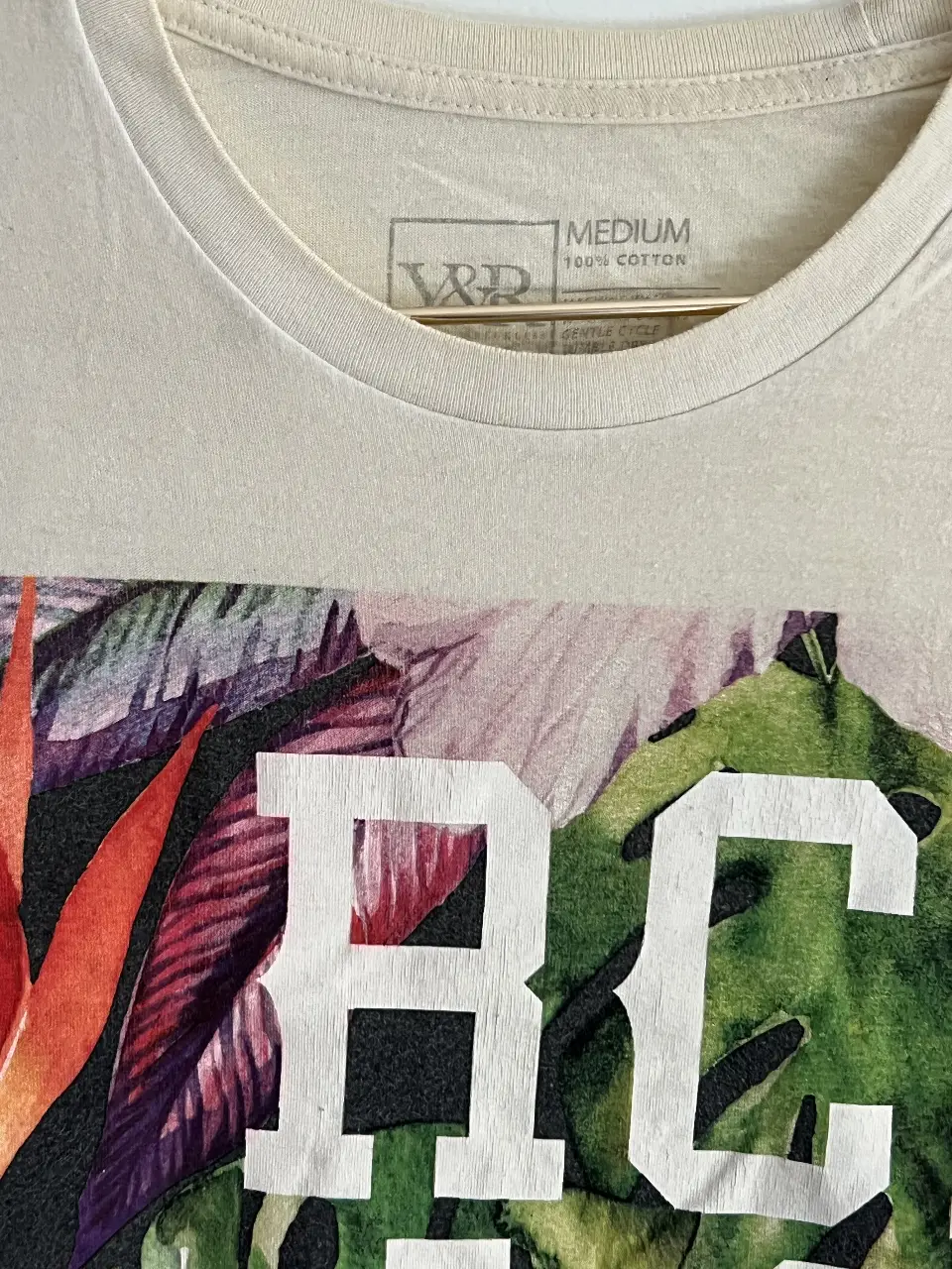 Remera Otra - Vista 2