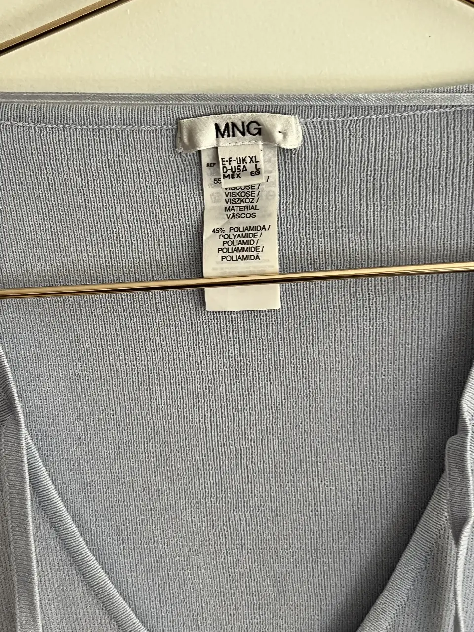 Cardigan MNG - Vista 2