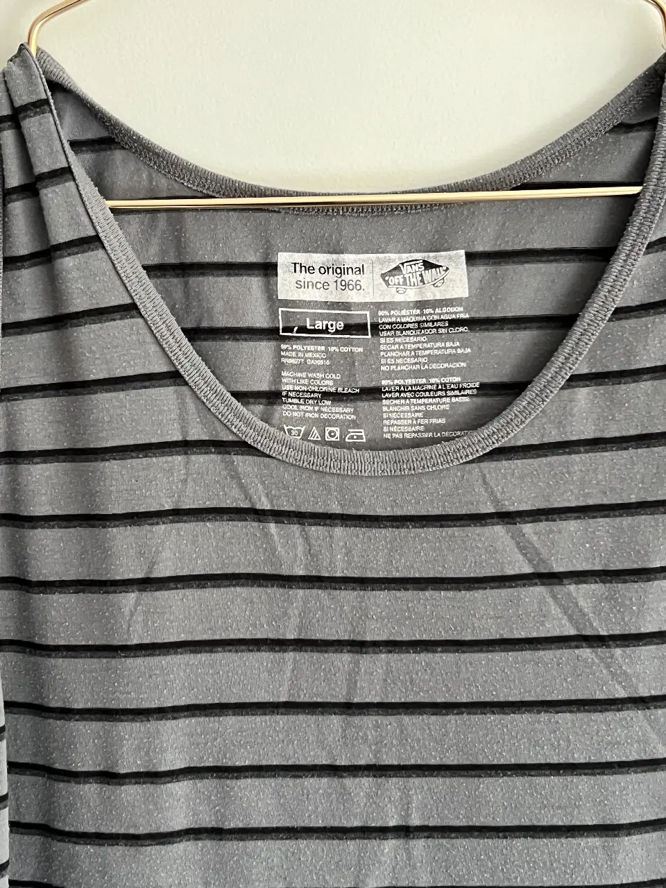 Musculosa Vans - Vista 2