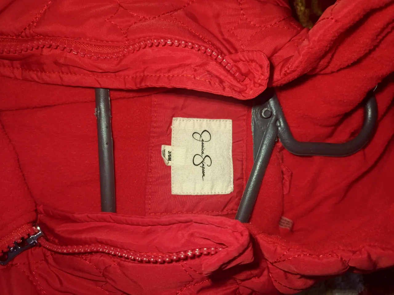 Enterito Jessica Simpson - Vista 2