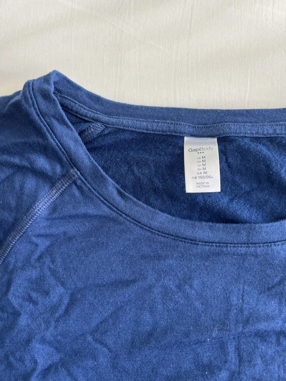 Buzo Old Navy - Vista 2