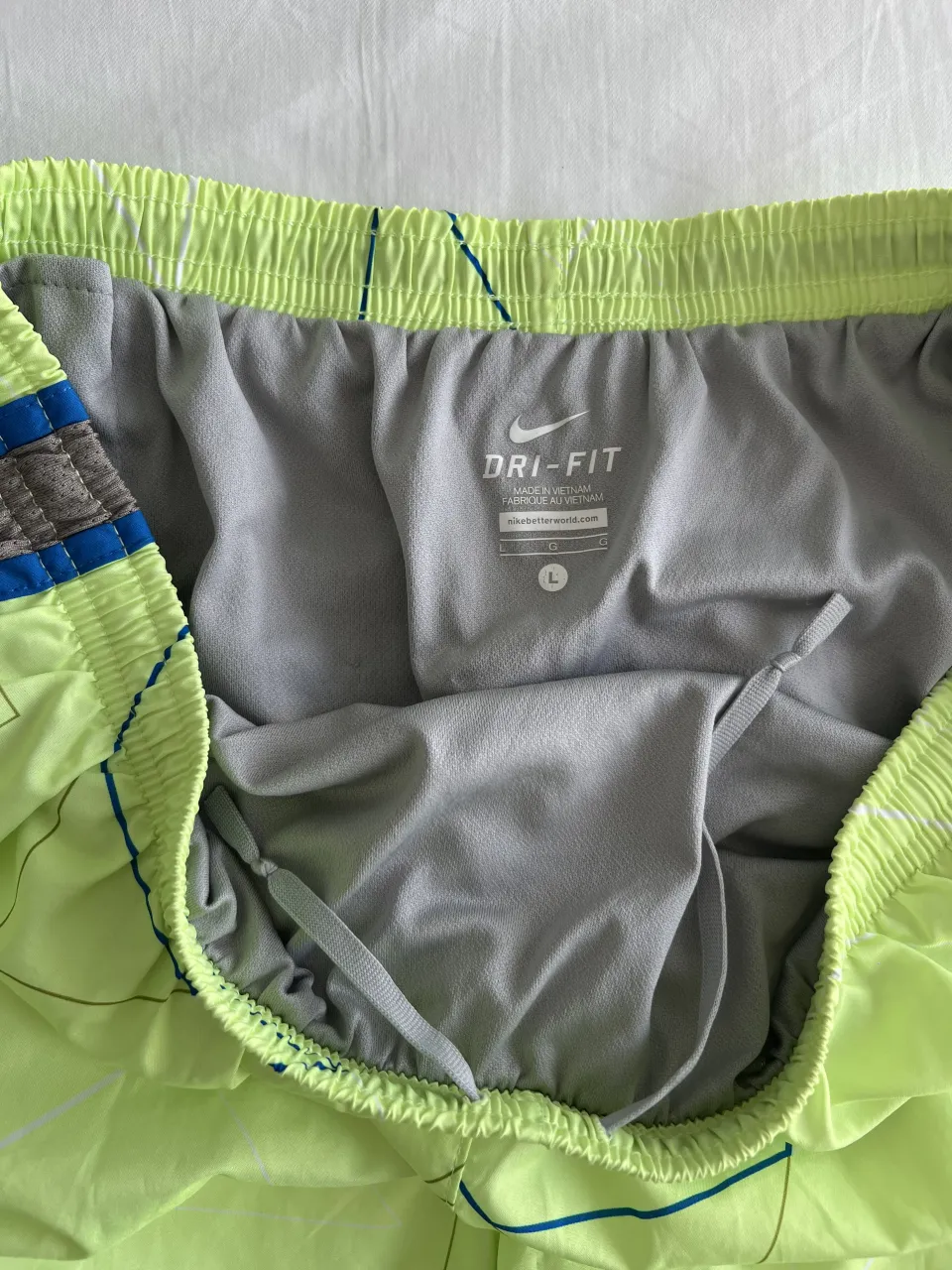 Short Nike - Vista 2