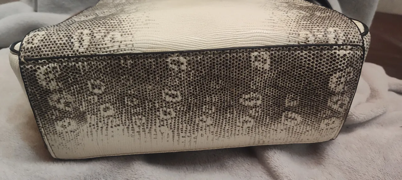 Cartera Isidora - Vista 2