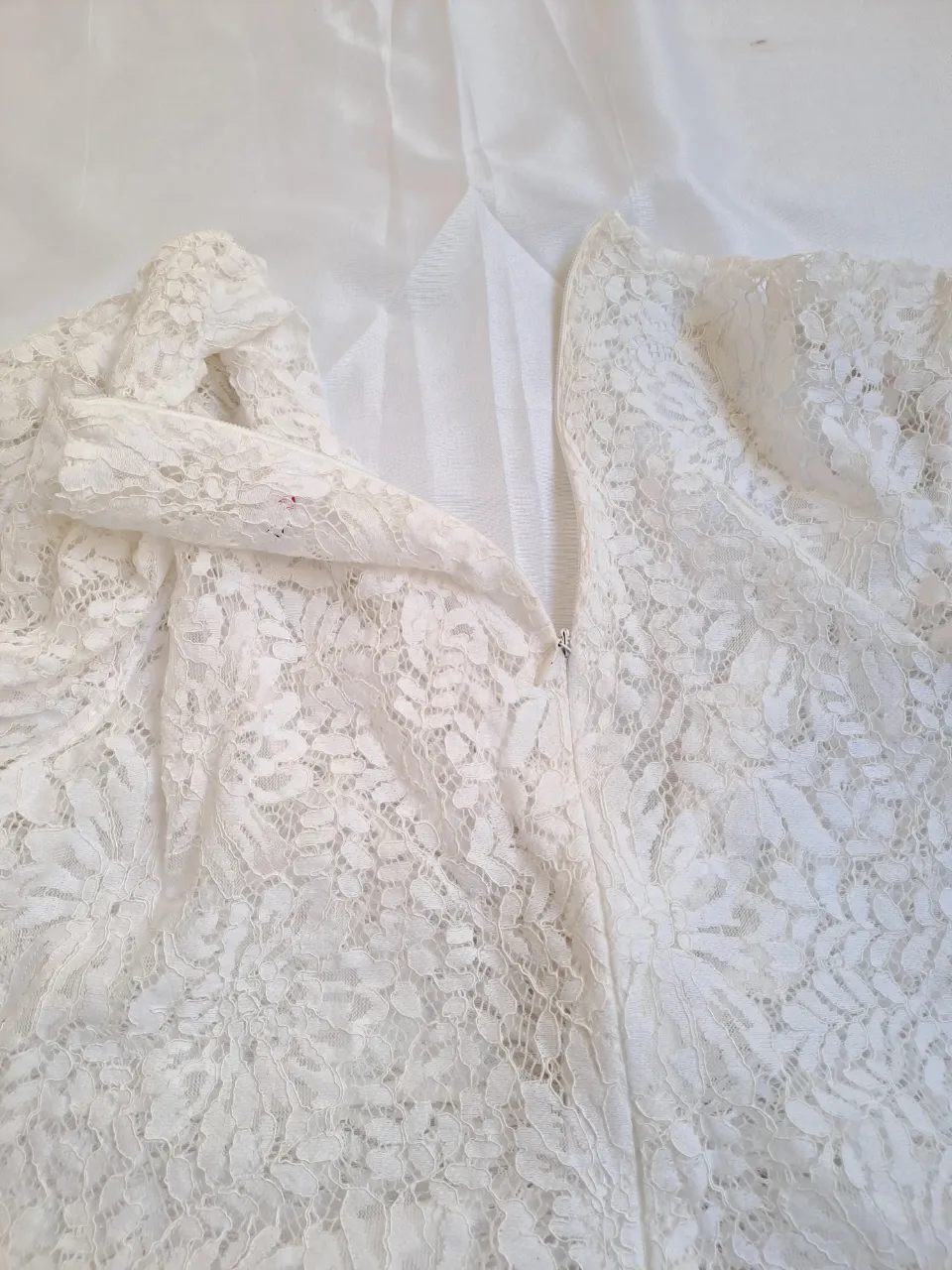 Blusa A ≠ - Vista 4