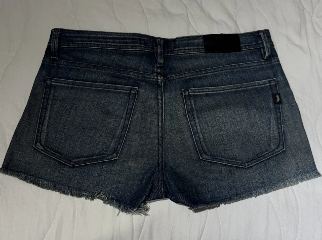 Short Jazmín Chebar - Vista 2