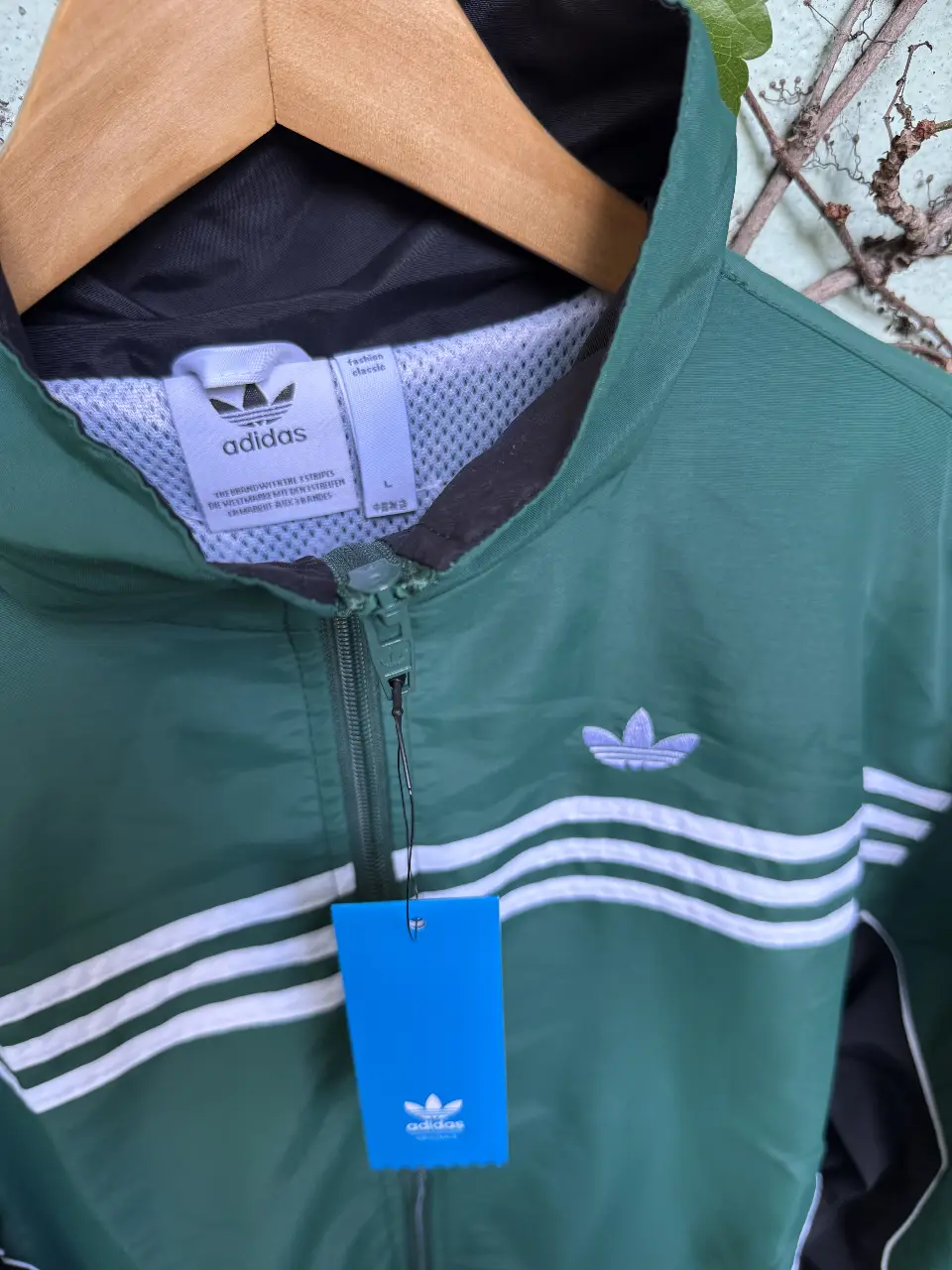 Campera adidas - Vista 3
