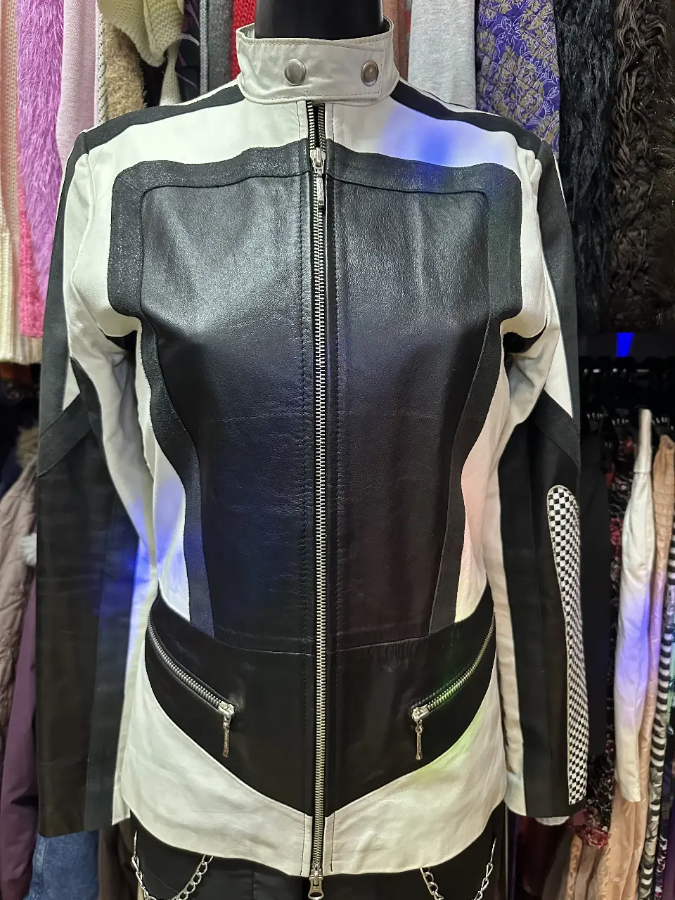 Campera Ossira - Vista 4