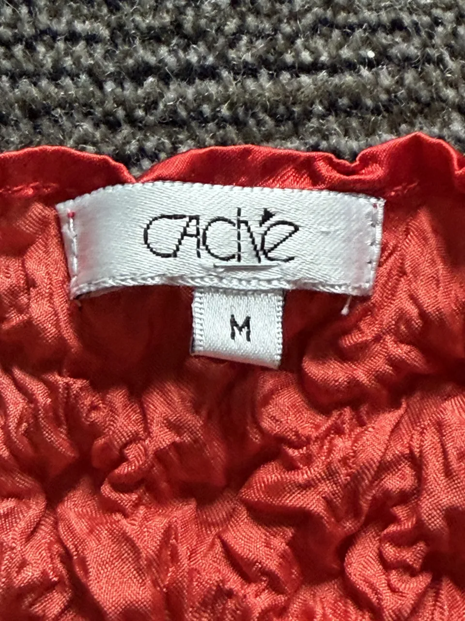 Remera CACHE - Vista 2