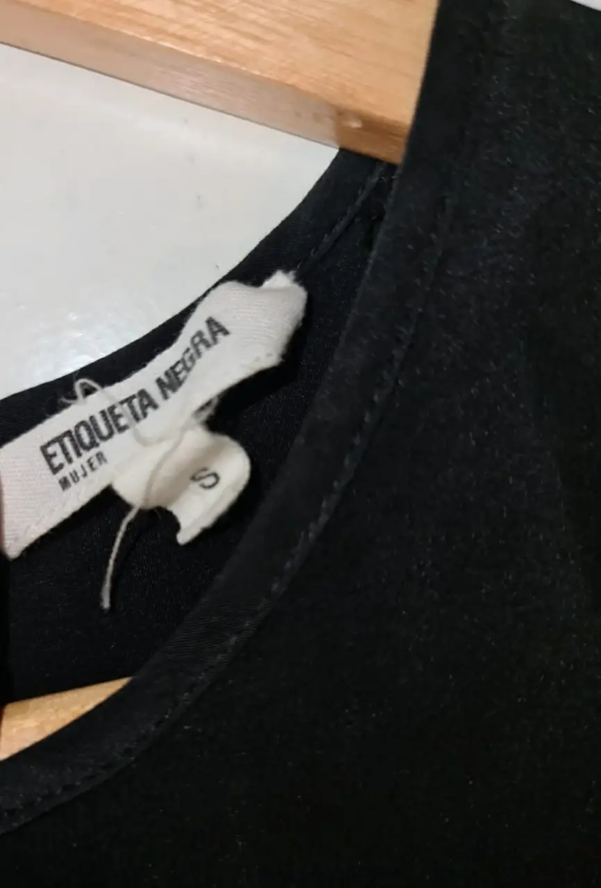 Blusa Etiqueta Negra - Vista 2