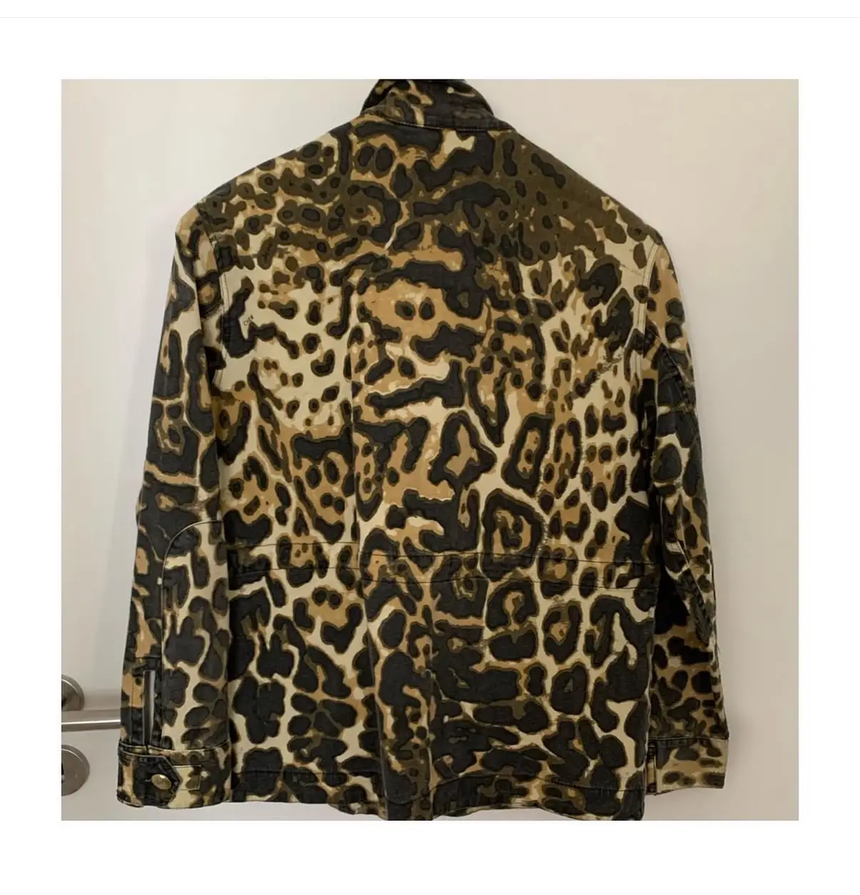 Campera Maria Cher - Vista 2